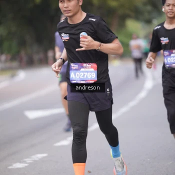Runner Photo 3792205
