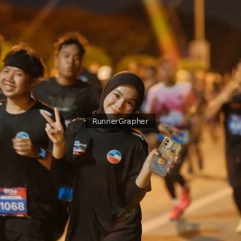 Runner Photo 3792216