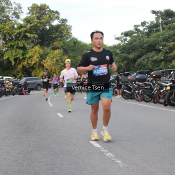 Runner Photo 3792237