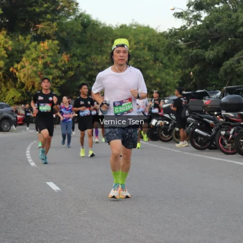 Runner Photo 3792281