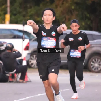 Runner Photo 3792304