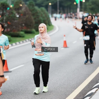 Runner Photo 3792353