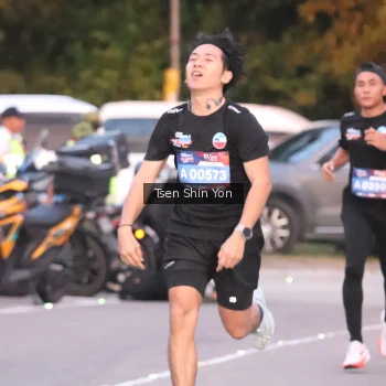Runner Photo 3792369