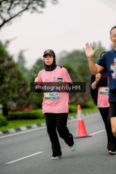 Runner Photo 3792376