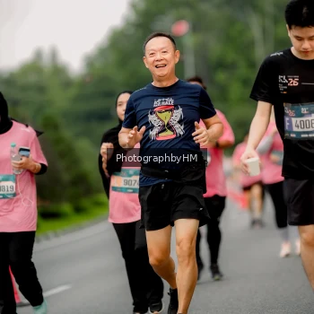 Runner Photo 3792383