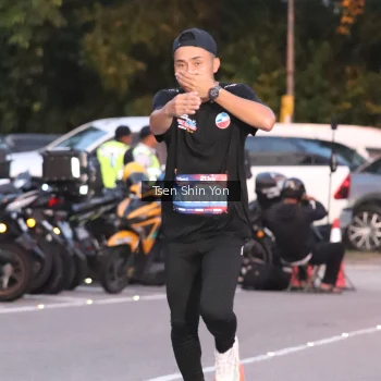 Runner Photo 3792389