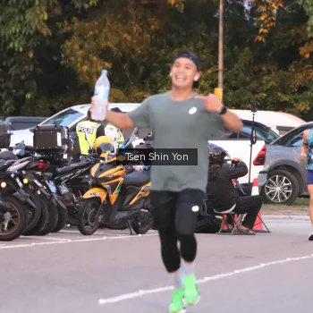 Runner Photo 3792412