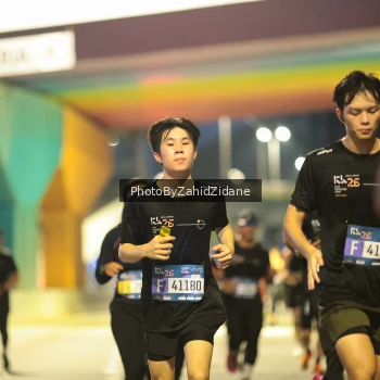 Runner Photo 3792446