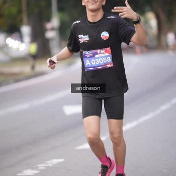 Runner Photo 3792499