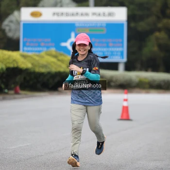Runner Photo 3792501