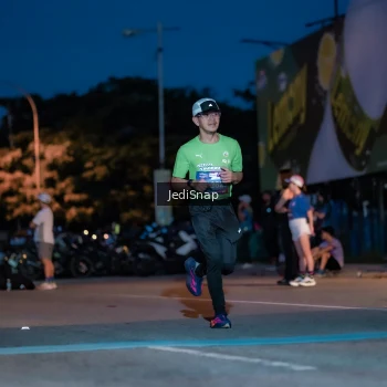 Runner Photo 3792532