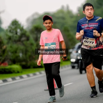 Runner Photo 3792567