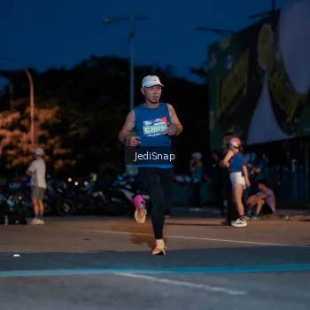 Runner Photo 3792572