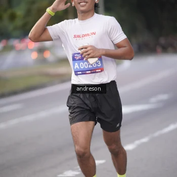 Runner Photo 3792574