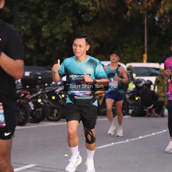 Runner Photo 3792590