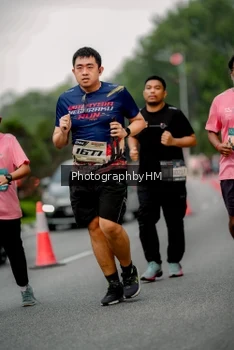 Runner Photo 3792600