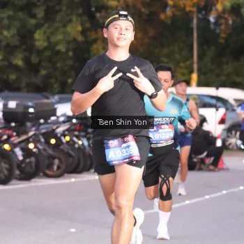 Runner Photo 3792603