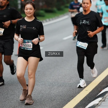 Runner Photo 3792609
