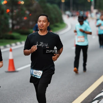 Runner Photo 3792633
