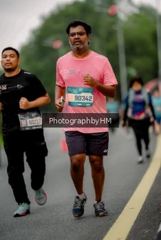 Runner Photo 3792640