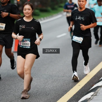 Runner Photo 3792642