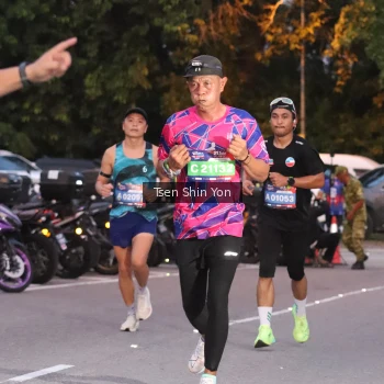 Runner Photo 3792651