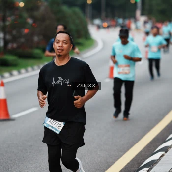Runner Photo 3792654