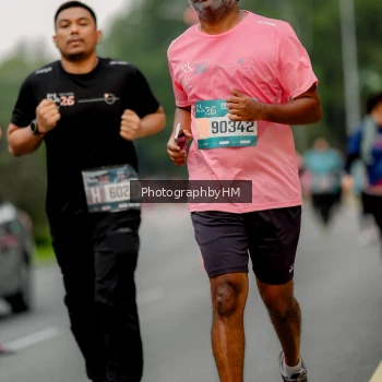 Runner Photo 3792680