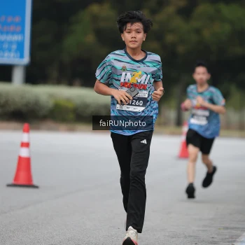 Runner Photo 3792687