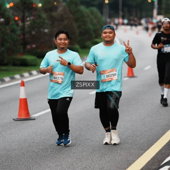 Runner Photo 3792773