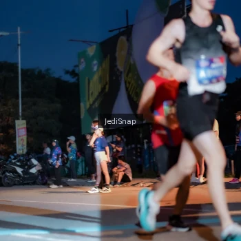Runner Photo 3792841