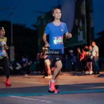 Runner Photo 3792895