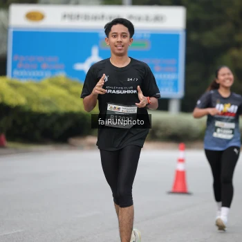 Runner Photo 3792921