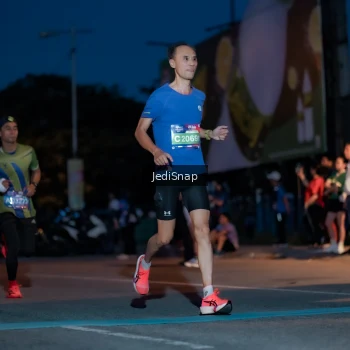 Runner Photo 3792943