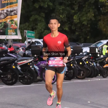 Runner Photo 3792991