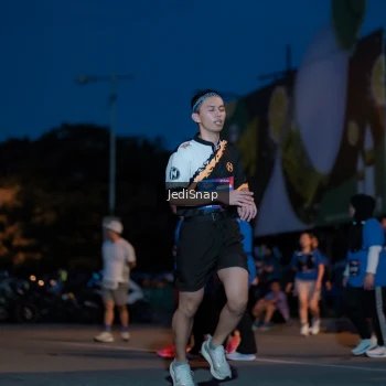 Runner Photo 3793042
