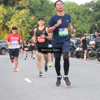Runner Photo 3793060