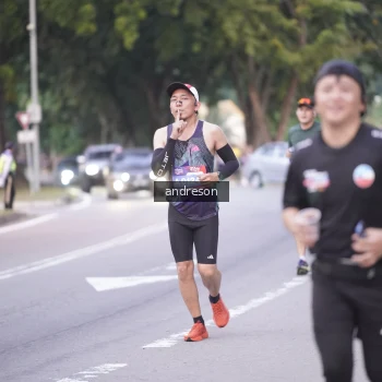Runner Photo 3793064
