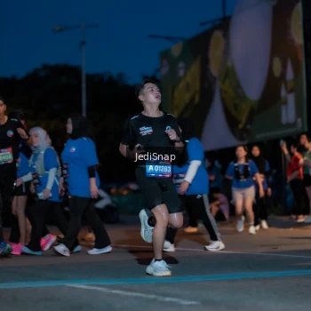Runner Photo 3793105