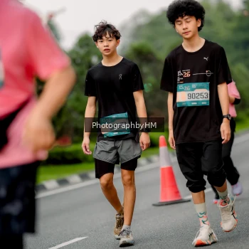 Runner Photo 3793139
