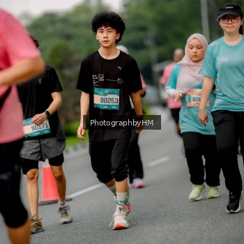 Runner Photo 3793143