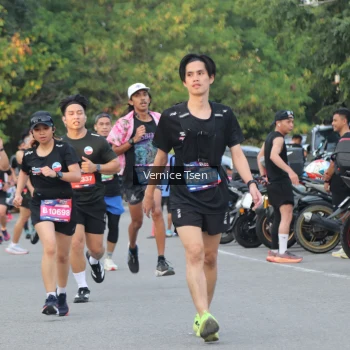 Runner Photo 3793154