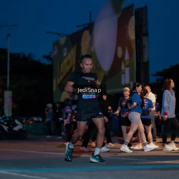 Runner Photo 3793157