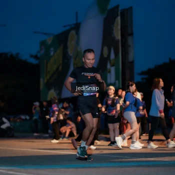 Runner Photo 3793165