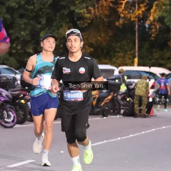 Runner Photo 3793183