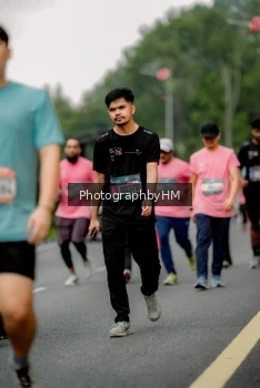 Runner Photo 3793205