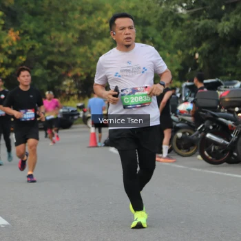Runner Photo 3793225