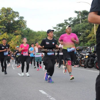 Runner Photo 3793397