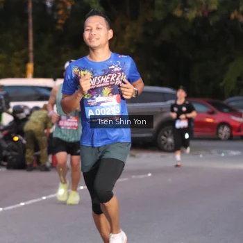 Runner Photo 3793465