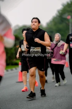 Runner Photo 3793502